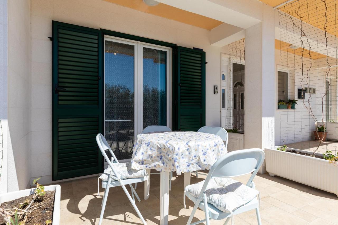 Apartments With A Parking Space Dugi Rat, Omis - 19516 外观 照片