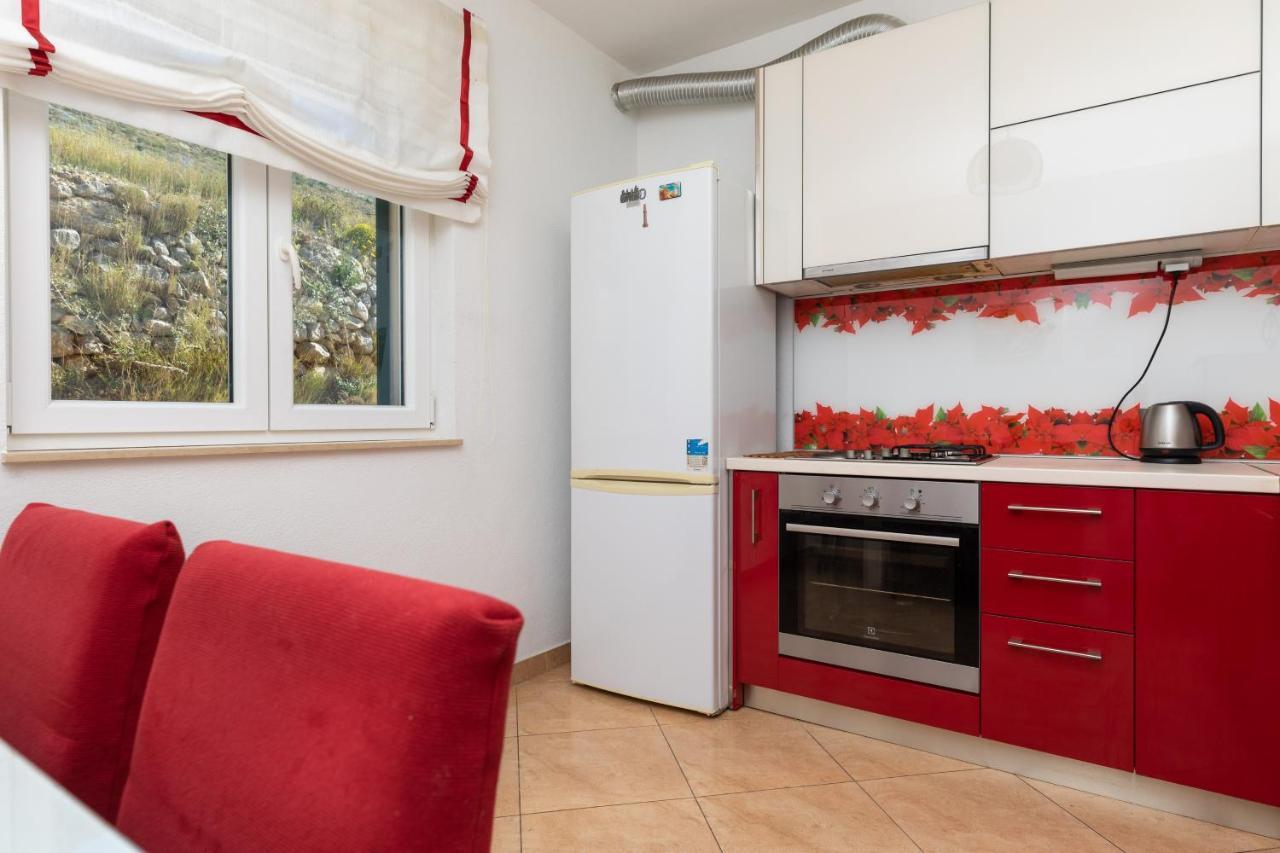 Apartments With A Parking Space Dugi Rat, Omis - 19516 外观 照片